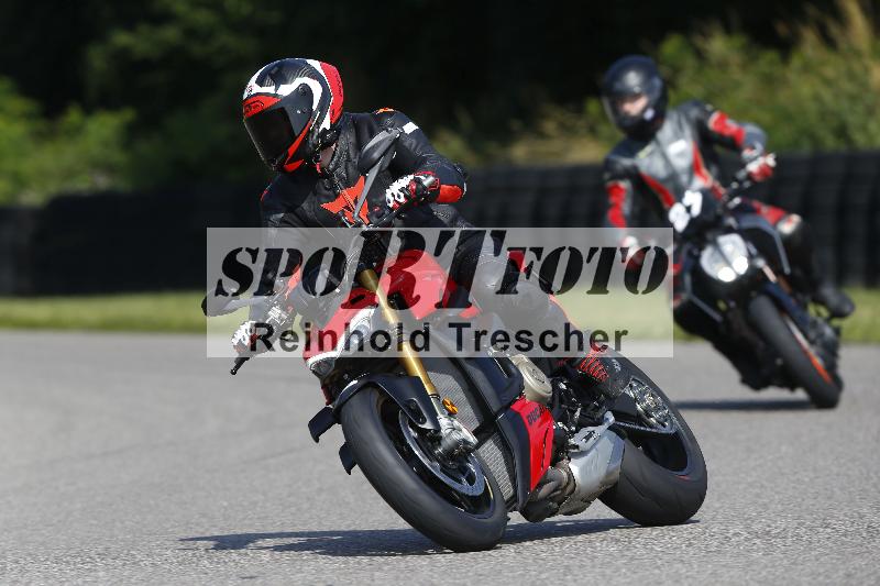 /Archiv-2025/26 11.06.2025 Peter Studer have fun ADR/Gruppe blau/91